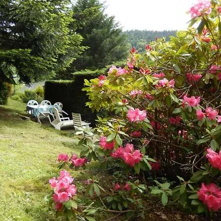 Avec Jardin Les Coquelicots *
